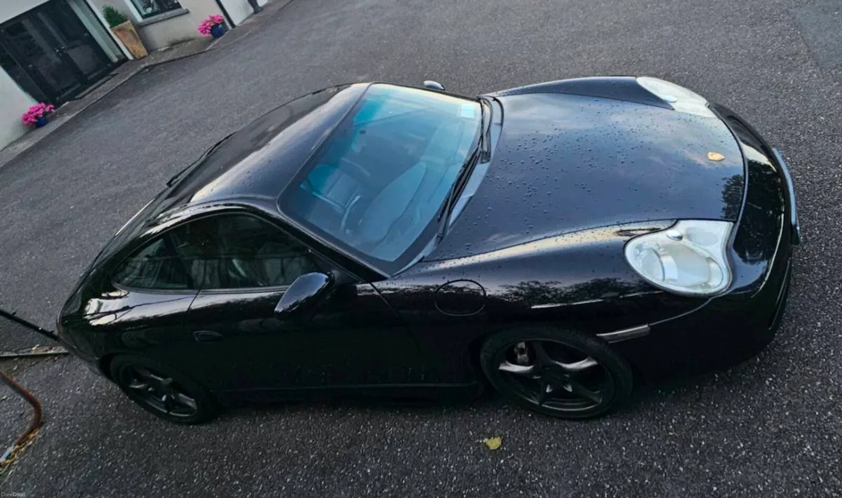 Porsche 911 (996) Manual C4 - Image 2