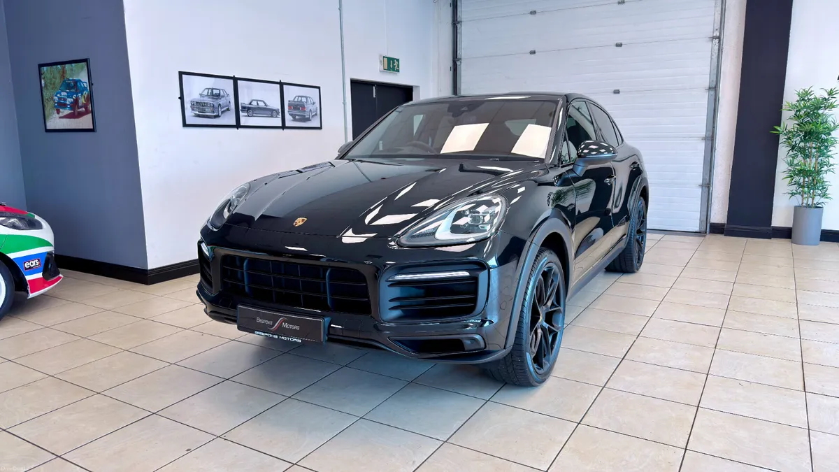 Porsche Cayenne E Hybrid Platinum Edition - Image 3