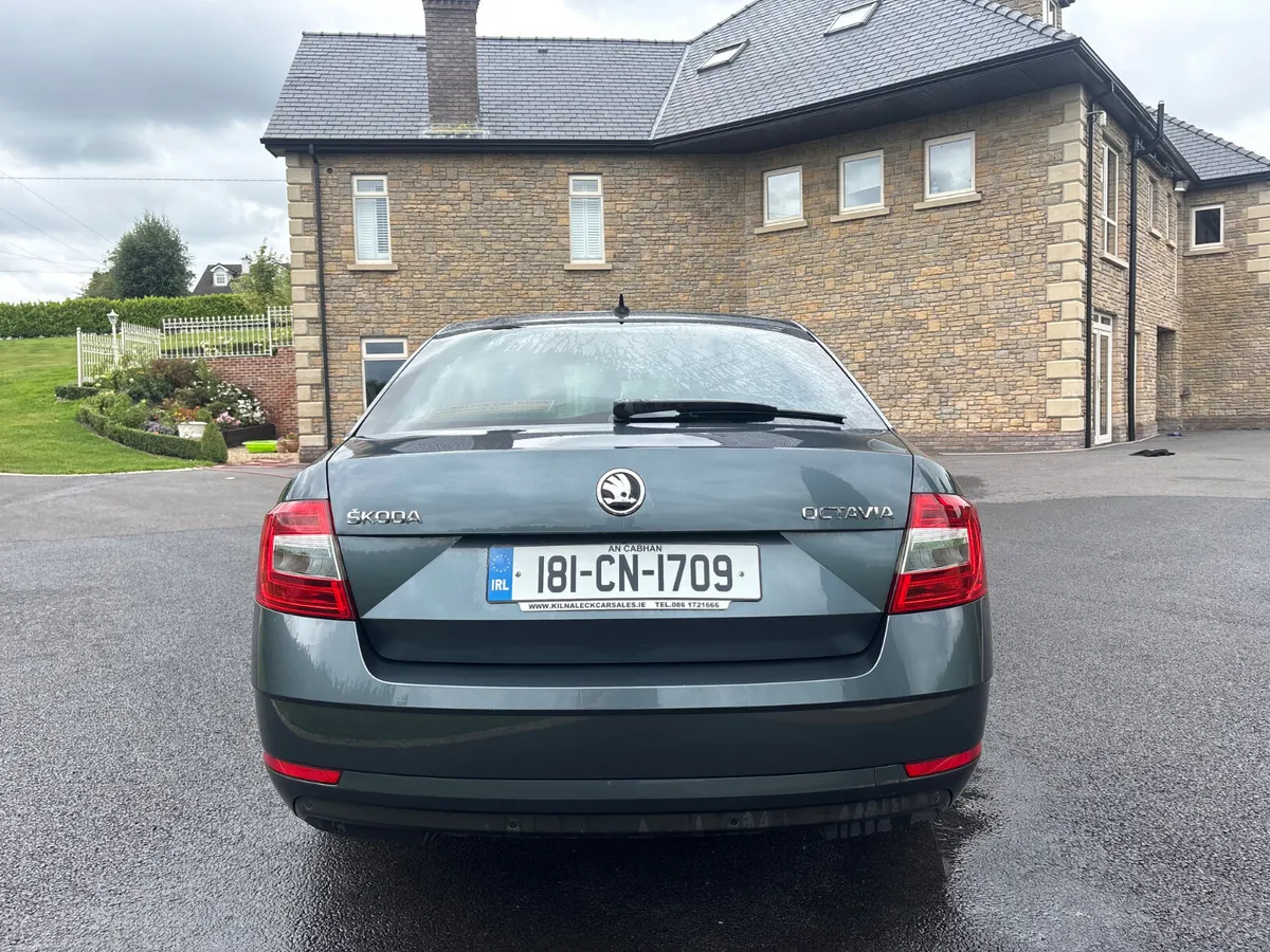Skoda Octavia 2018 - Image 5