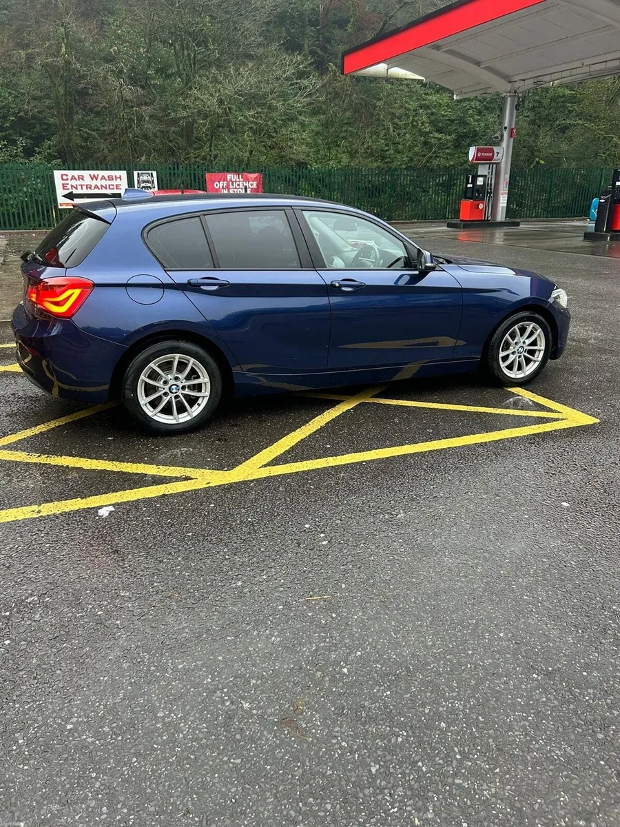 IMMACULATE BMW 118i LOW MILEAGE FULL HISTORY - Image 4