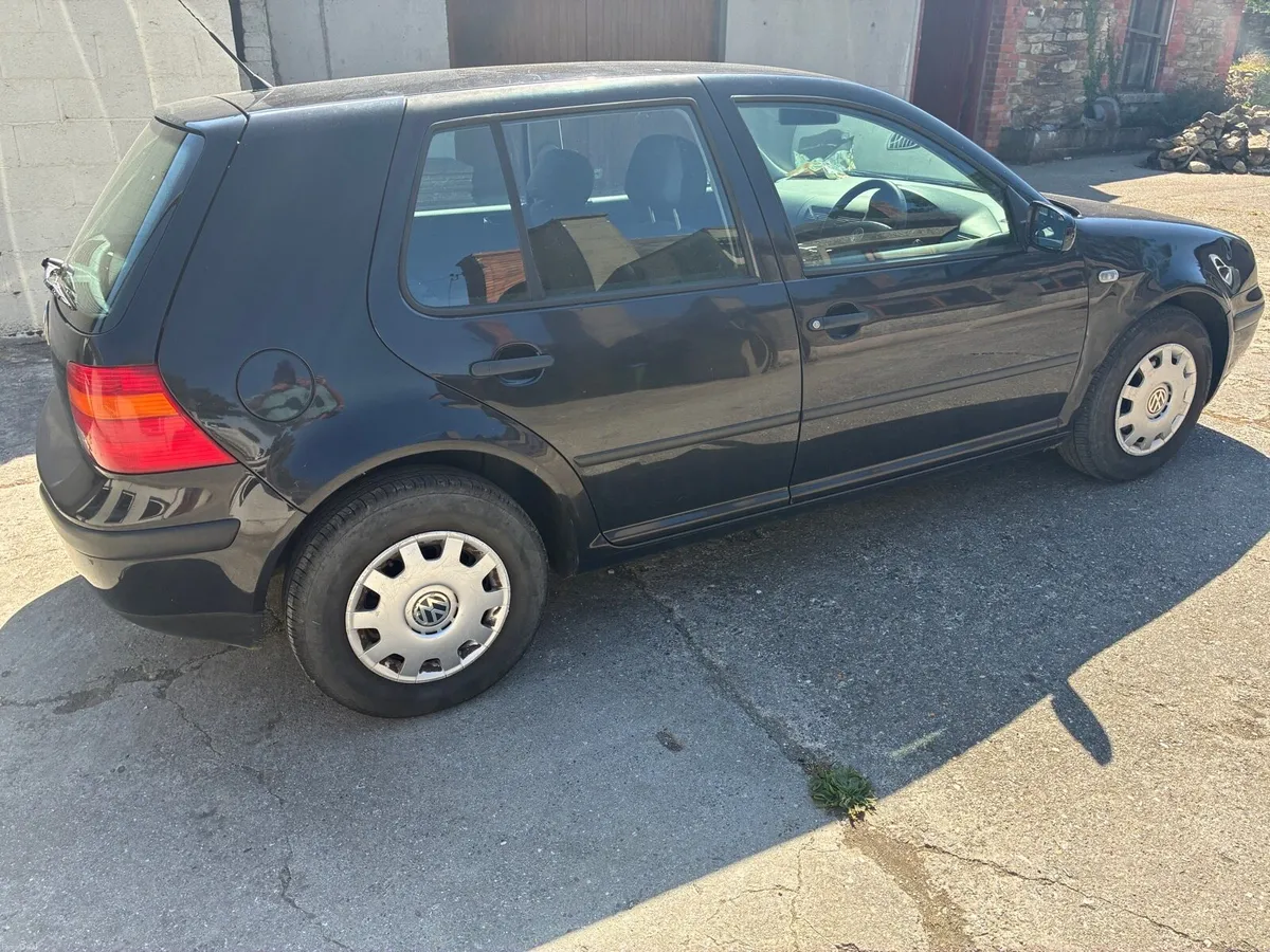 Volkswagen Golf - Image 3