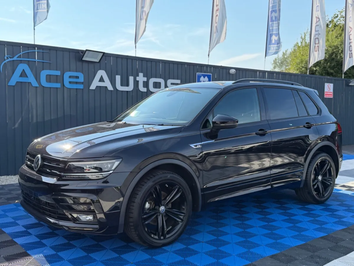 Volkswagen Tiguan R-LINE 4WD BLACK EDT - 2.0L DIES - Image 3