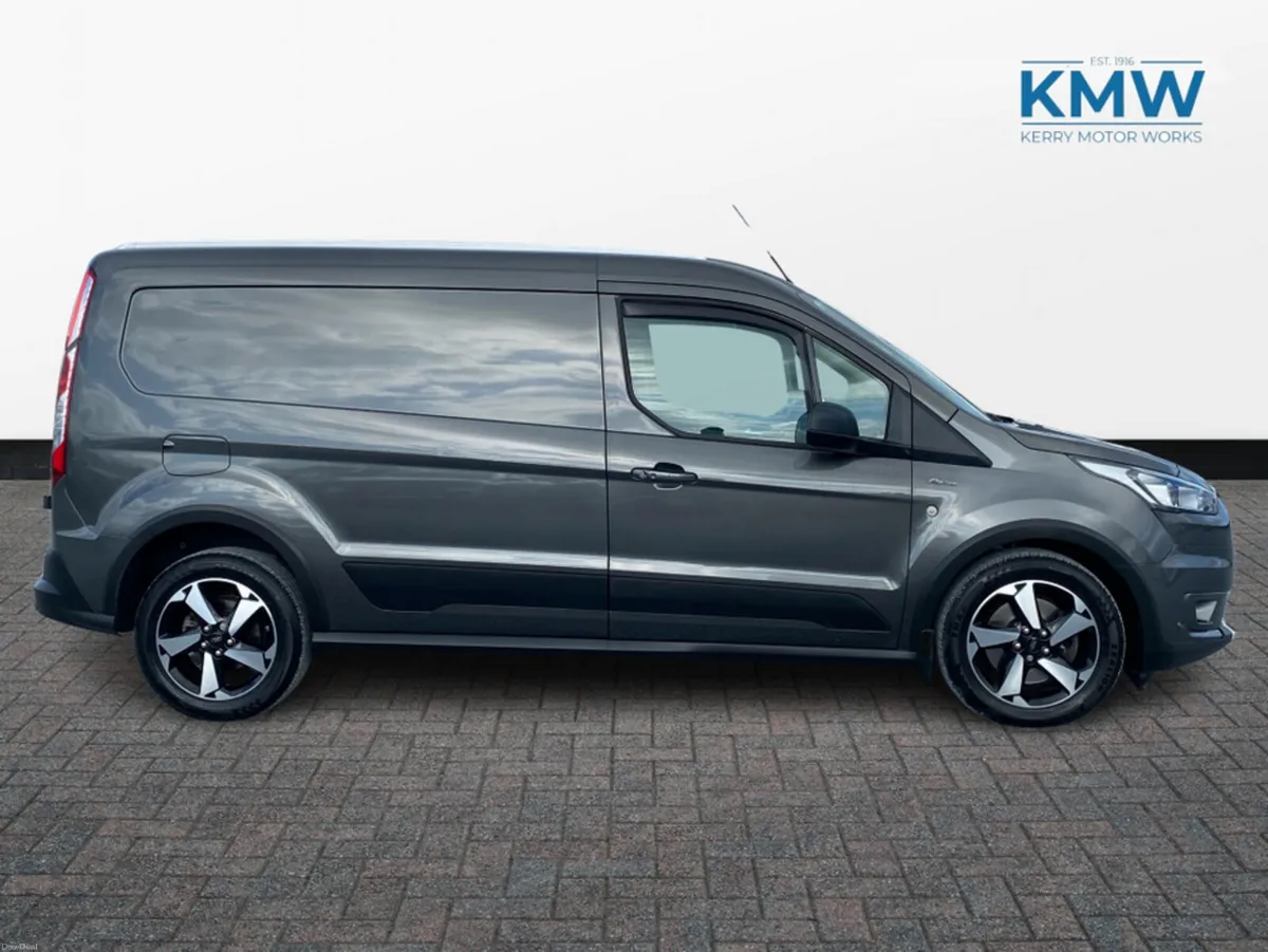 Ford Transit Connect 1.5 TDCI LWB Active..Very Hig - Image 4