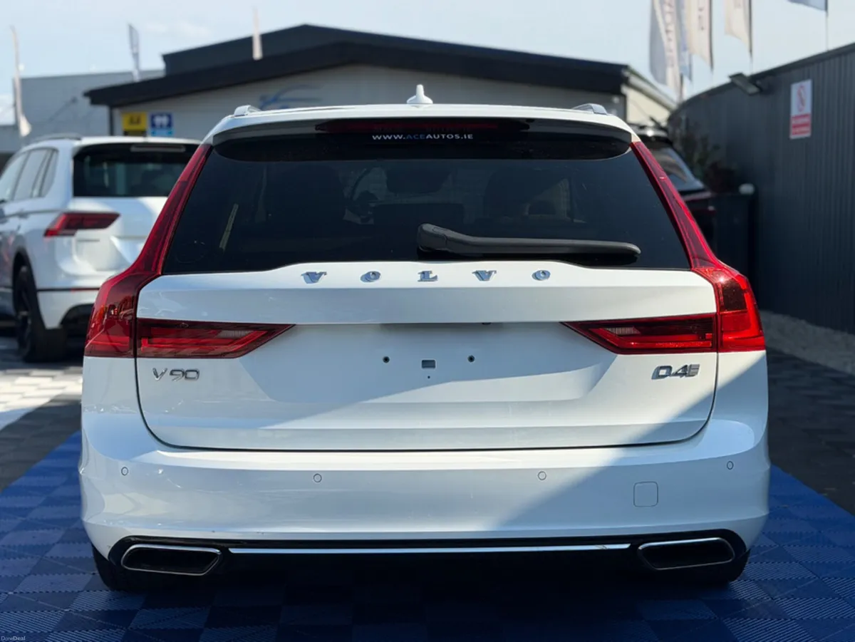 Volvo V90 D4 INSCRIPTION - 2.0L DIESEL - AUTO - 12 - Image 6