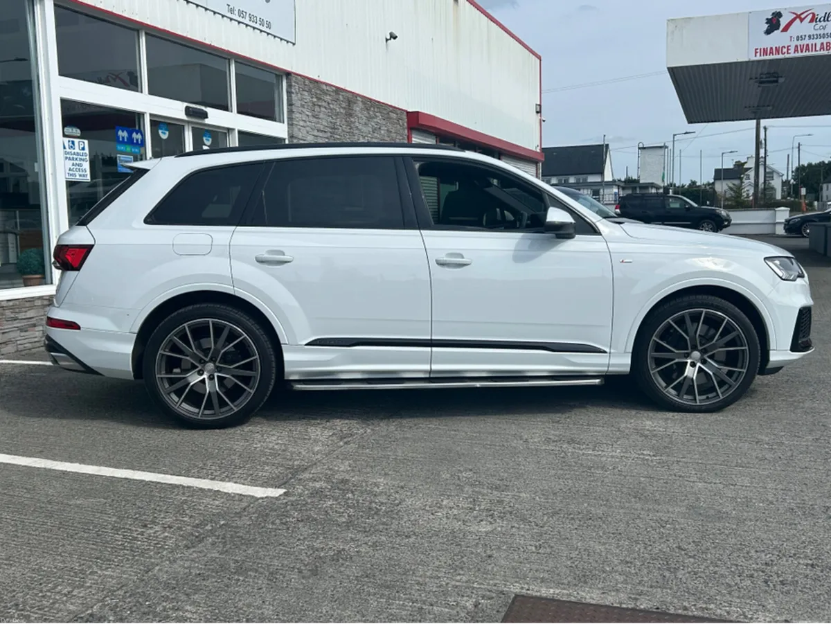 Audi Q7 3.0TFSI S LINE 55 QUATTRO 5DR A 3.0 381PS - Image 5