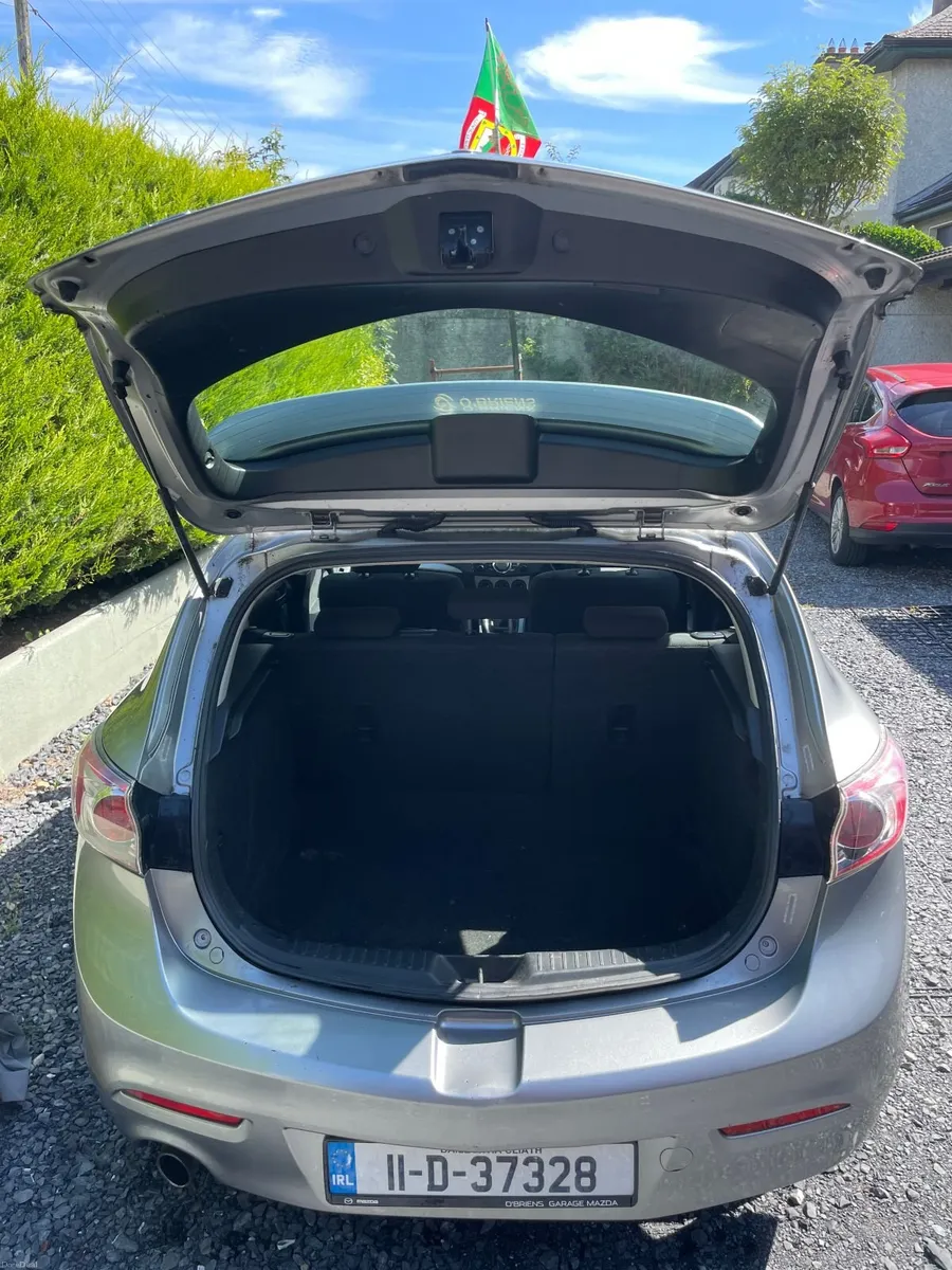 Mazda 3 2011 1.6D - Image 4
