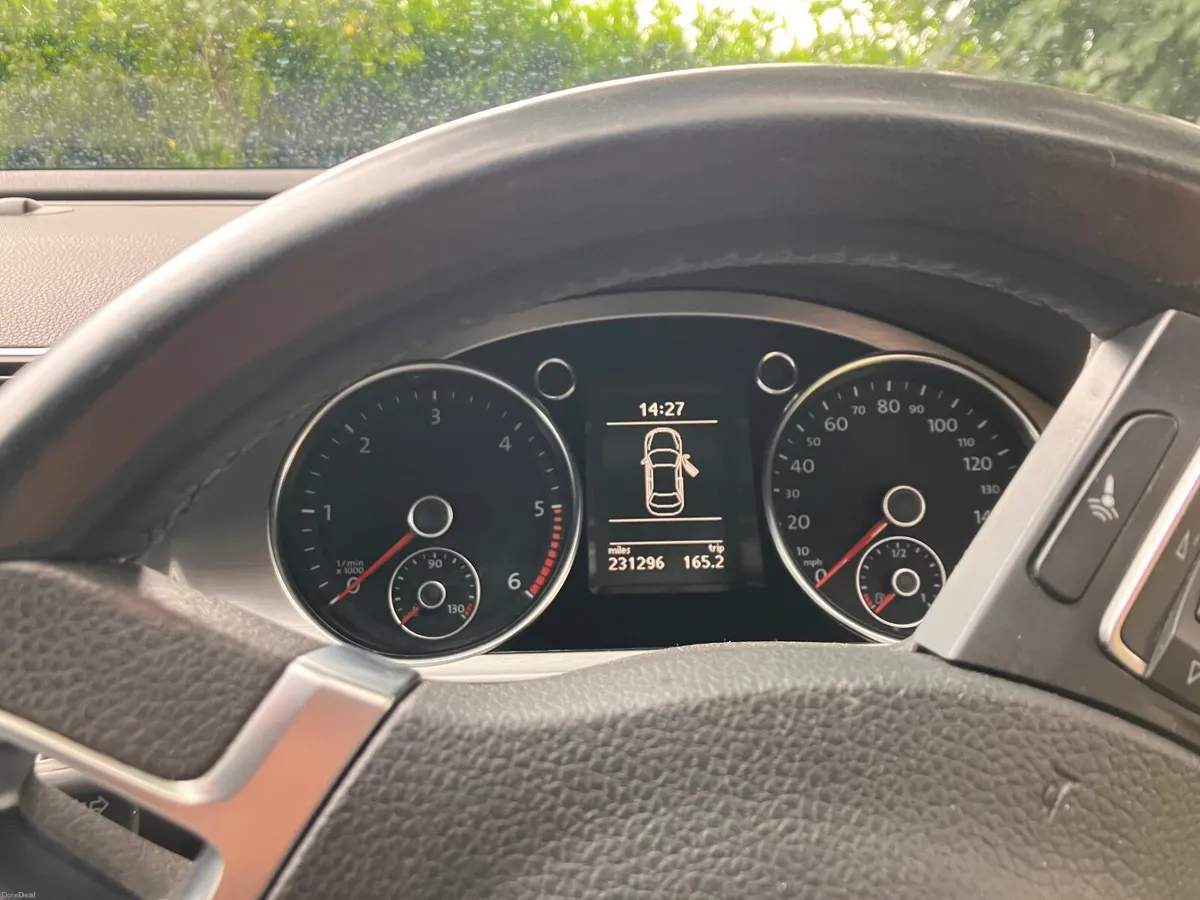 Volkswagen Passat CCTDI  GT Blue mot2011 - Image 4