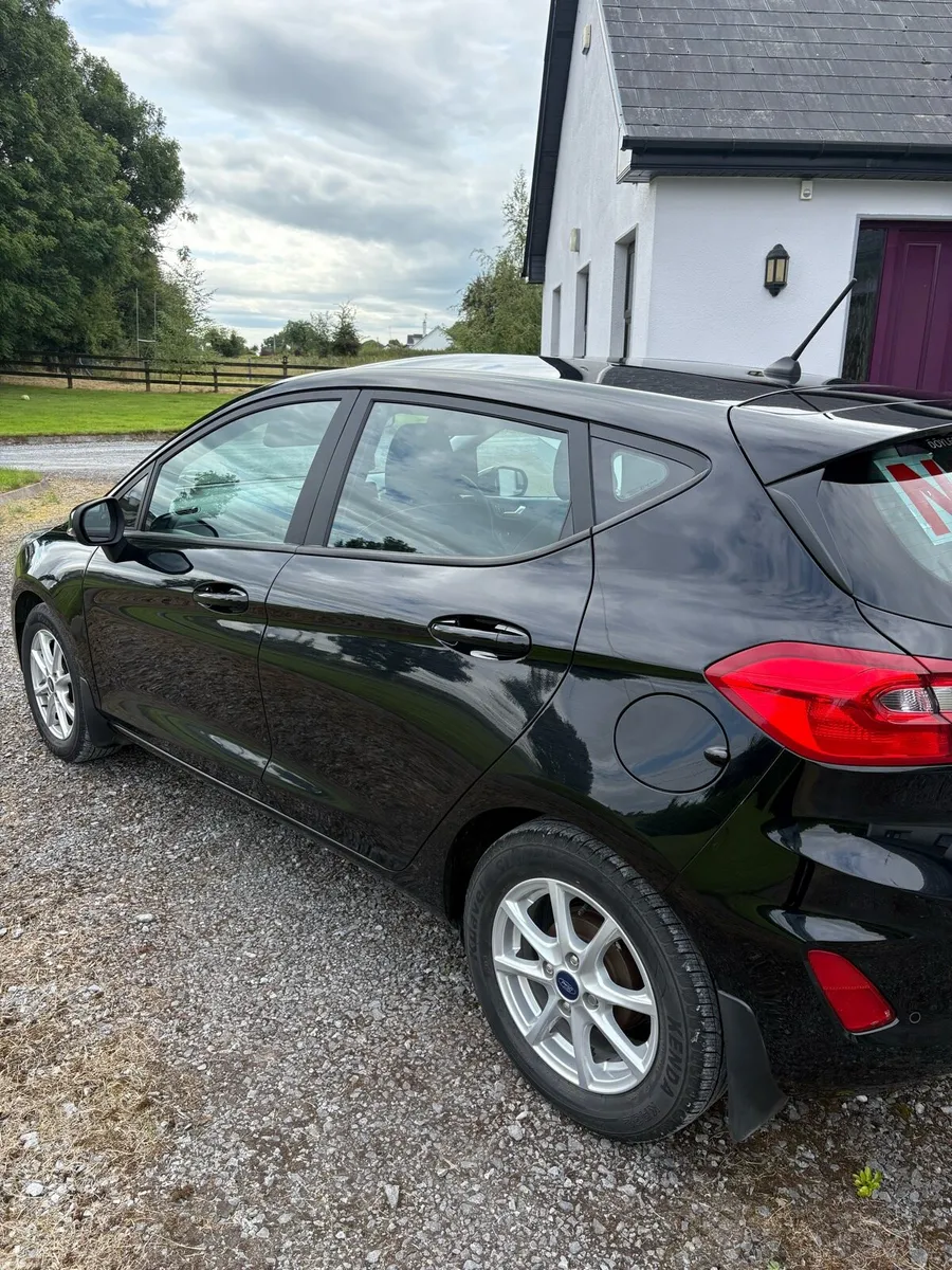 2019 Ford Fiesta 1.1l Petrol LOW KMS - Image 4
