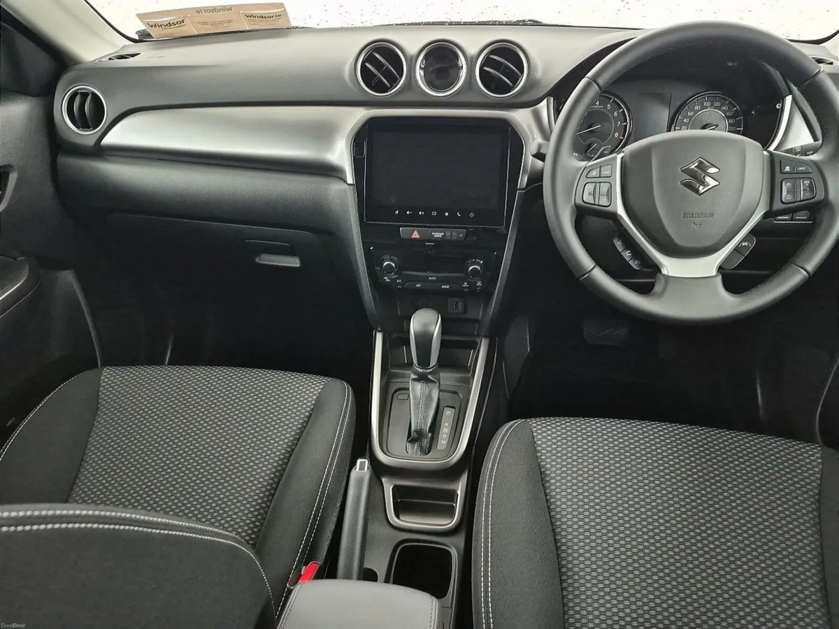 Suzuki Vitara Motion Automatic 1.4L Automatic - Image 3