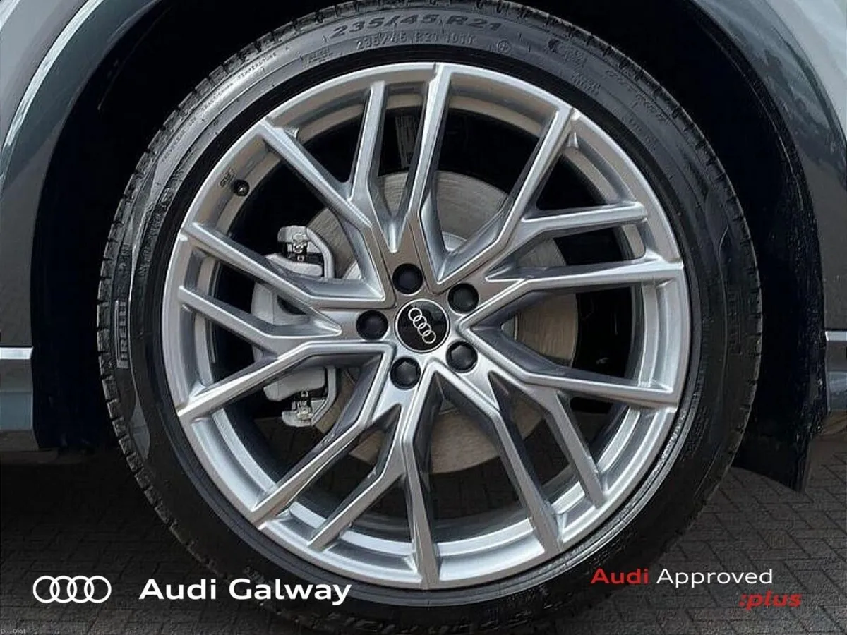 Audi Q4 e-tron E-TRON 45 BLACK EDITION A/T  *BIG B - Image 5