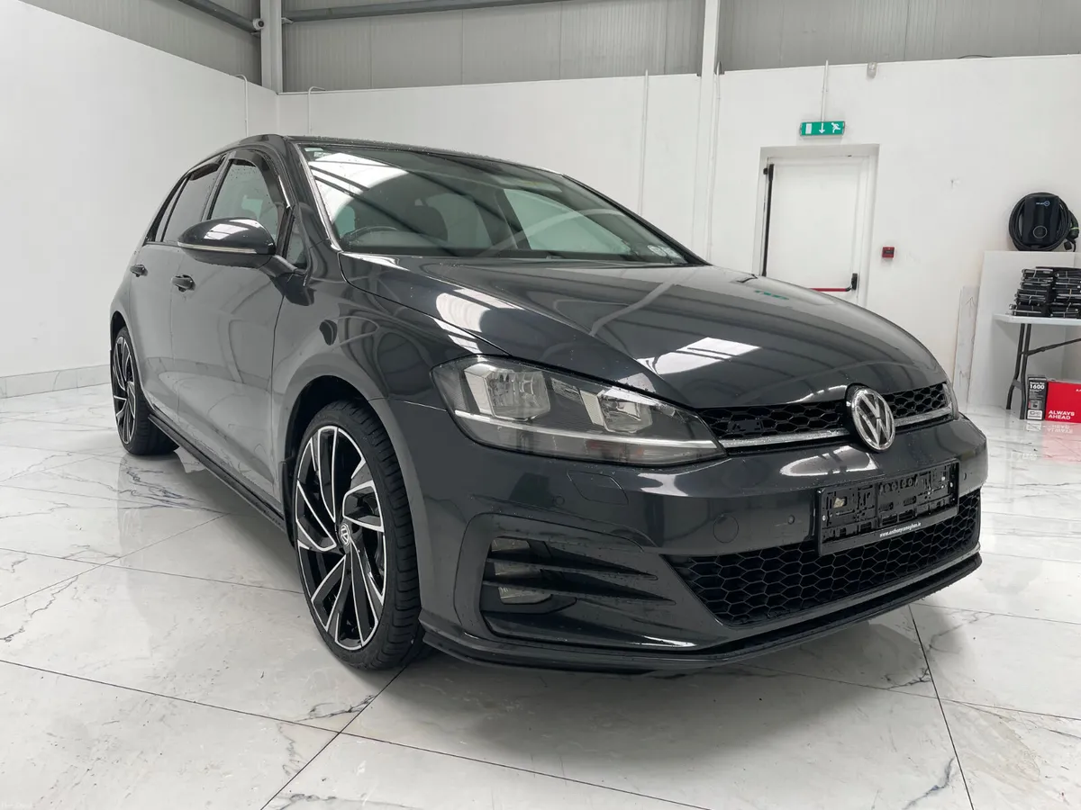 Volkswagen Golf 2017 - Image 1