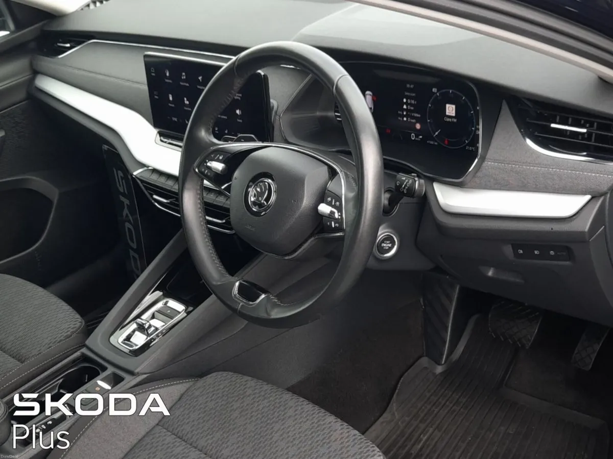 Skoda Octavia EST AUTOMATIC STYLE 2.0 TDI 115HP - Image 6