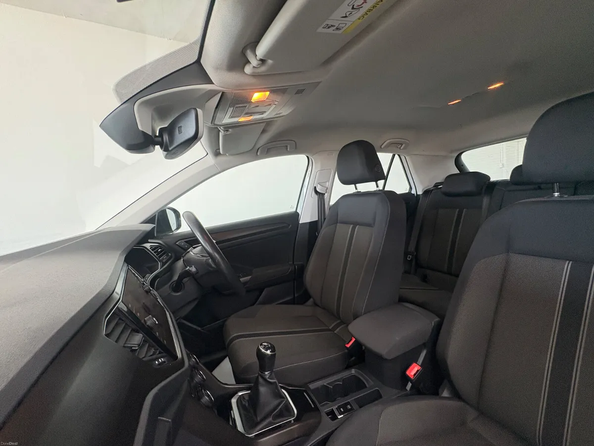 Volkswagen T-Roc Design 1.0 TSI 2019 - Image 4