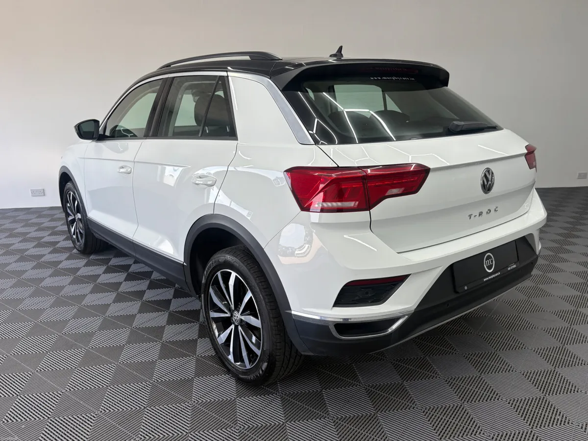 Volkswagen T-Roc Design 1.0 TSI 2019 - Image 6