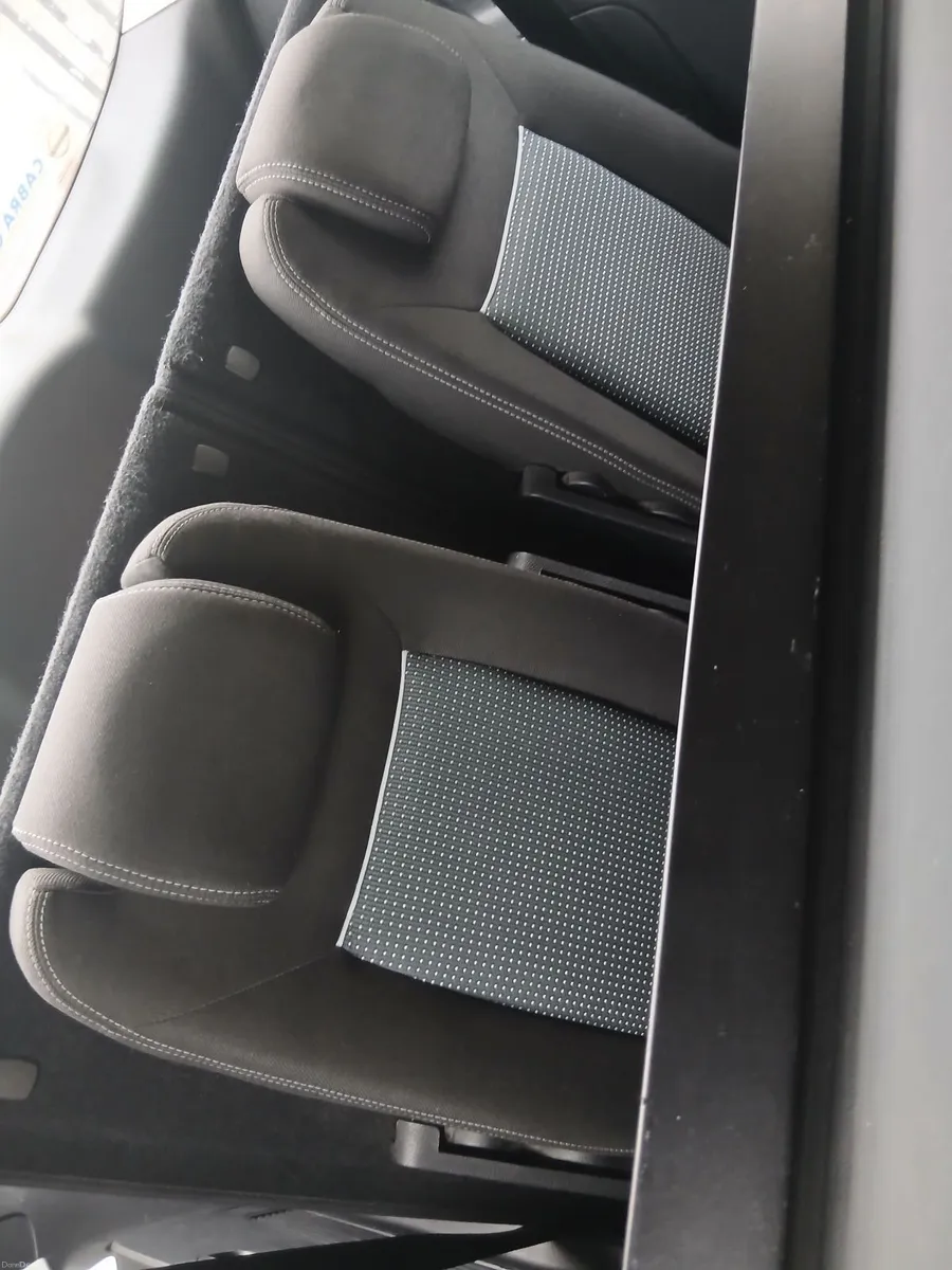 Ford S-Max 2013 - Image 4