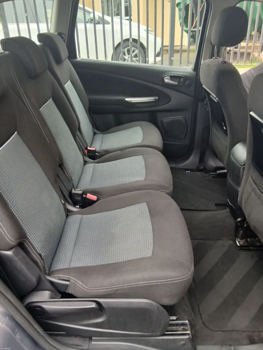 Ford S-Max 2013 - Image 5