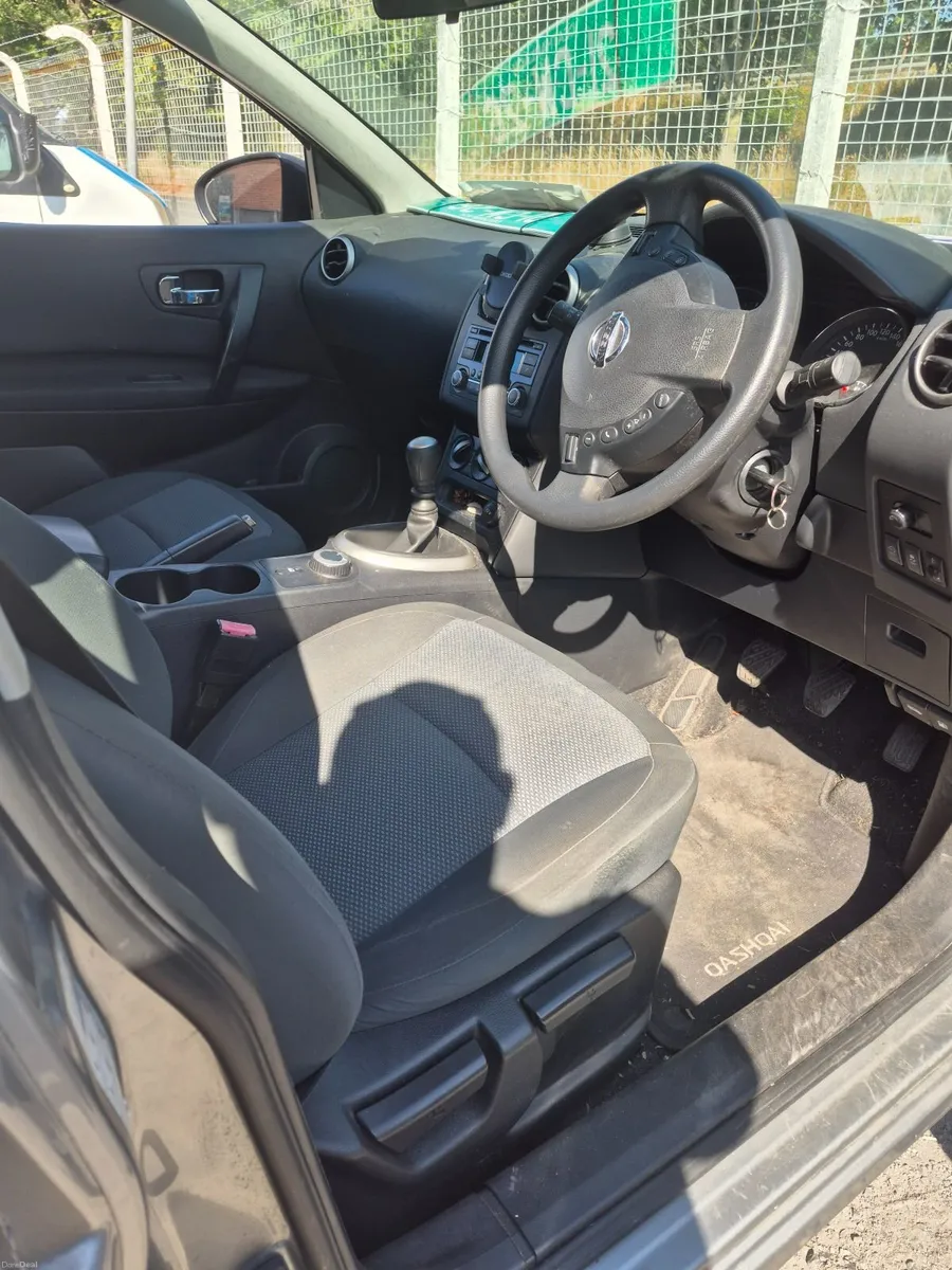 Nissan Qashqai 4x4 - Image 6