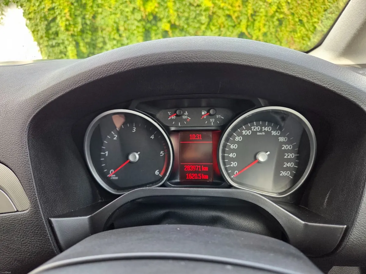 Ford Galaxy 2012 - Image 6