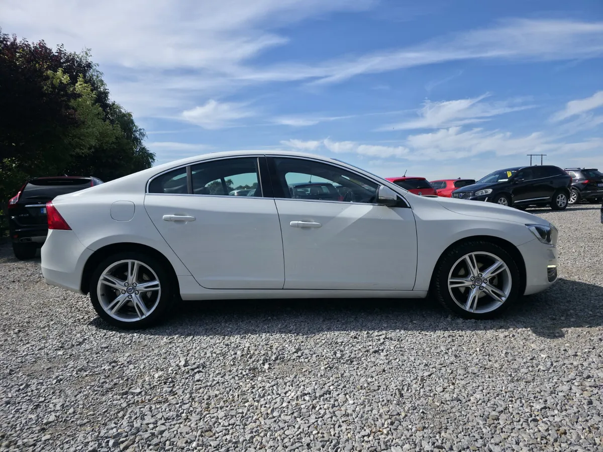 Volvo S60 2018 D4 Automatic - Image 6