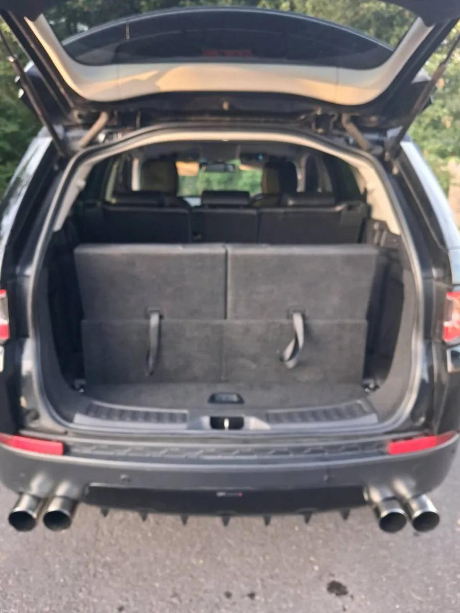 Land rover discovery sport - Image 3