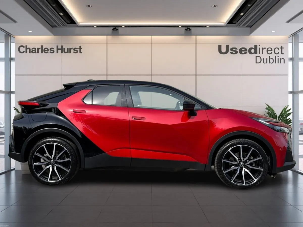 Toyota C-HR Gr Sport Phev Auto  (RED WITH BLACK RO - Image 3