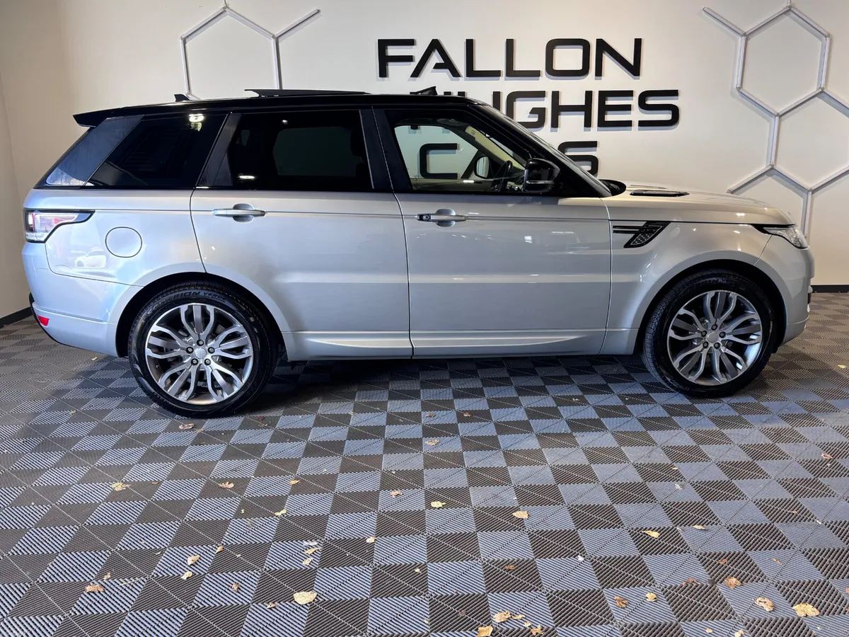 LAND ROVER RANGE ROVER SPORT 3.0 DSL TDV6 DYNAMICS - Image 4