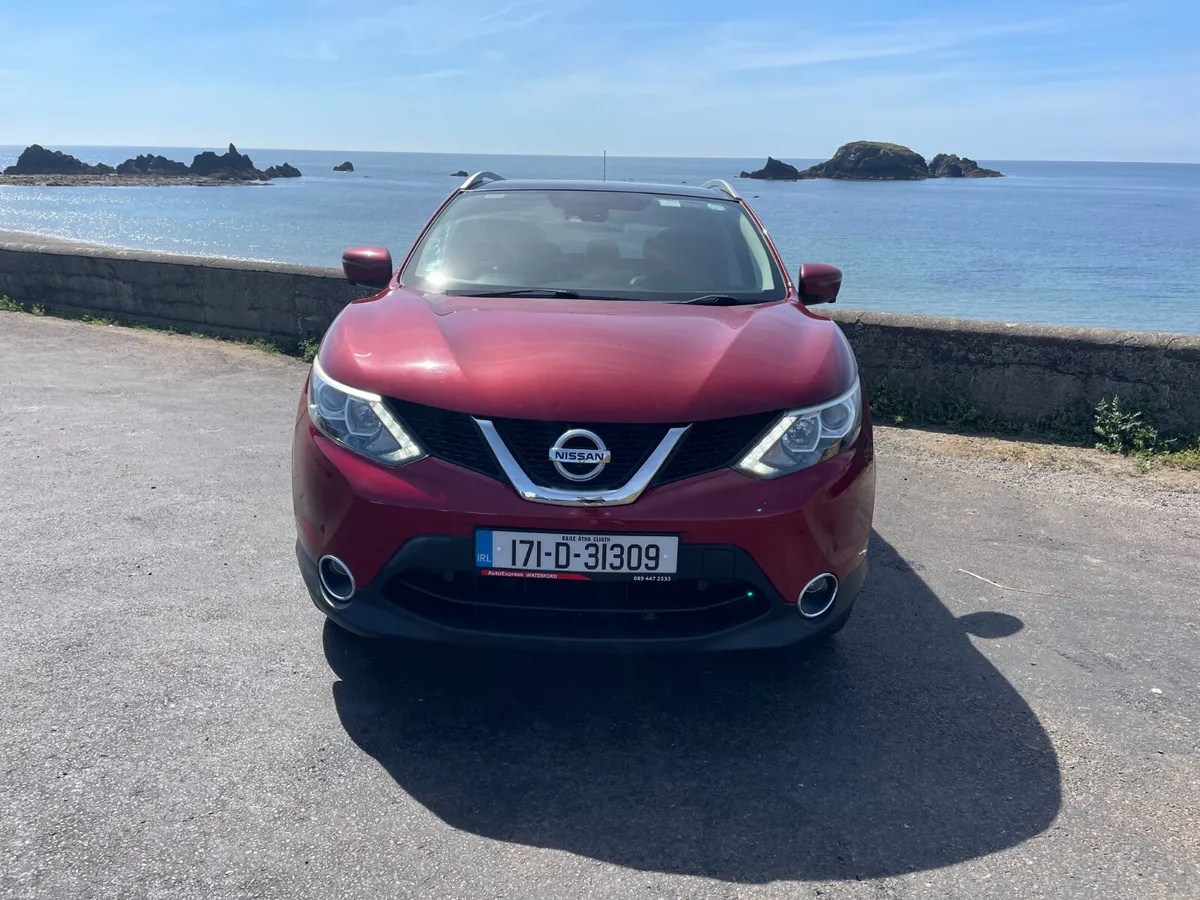 171 Nissan Qashqai SV Premium.. Full Serv History - Image 2