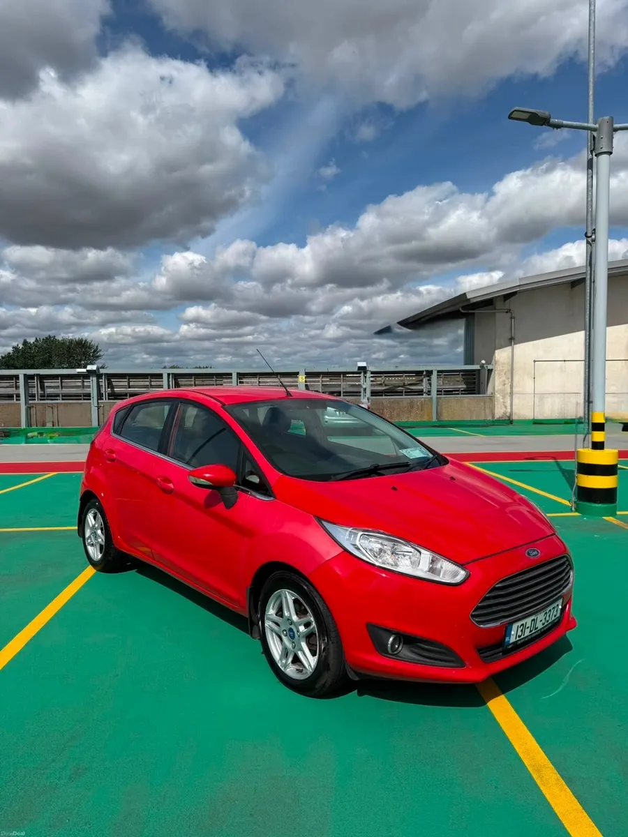 131 Ford Fiesta 1.0 Petrol - PERFECT STARTER - Image 3