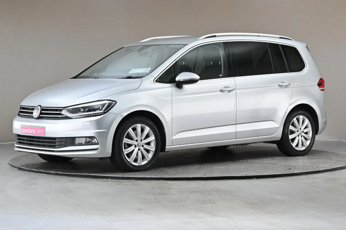 Volkswagen Touran 1.4 TSI DSG HIGHLINE**LOW KMS** - Image 4
