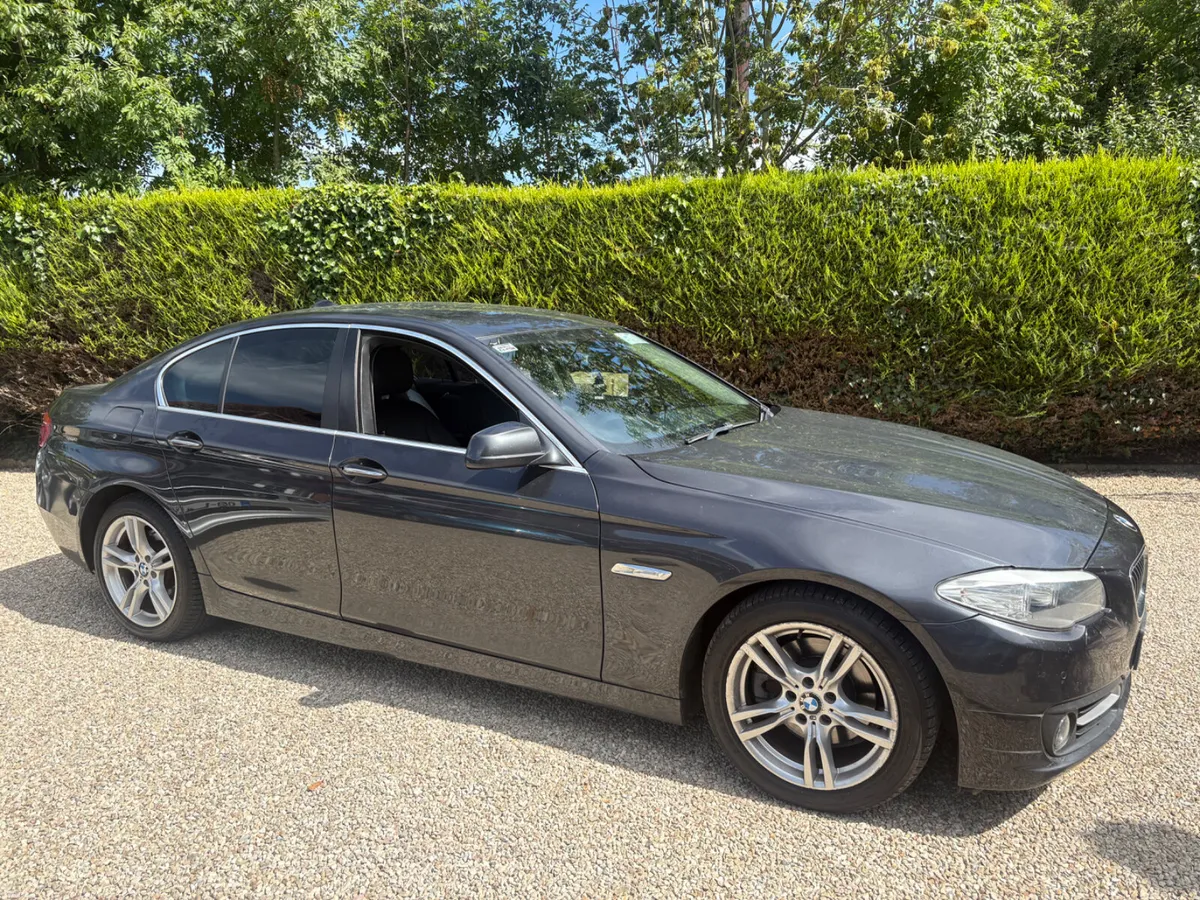 BMW 5-Series 2012 , diesel , manual - Image 5