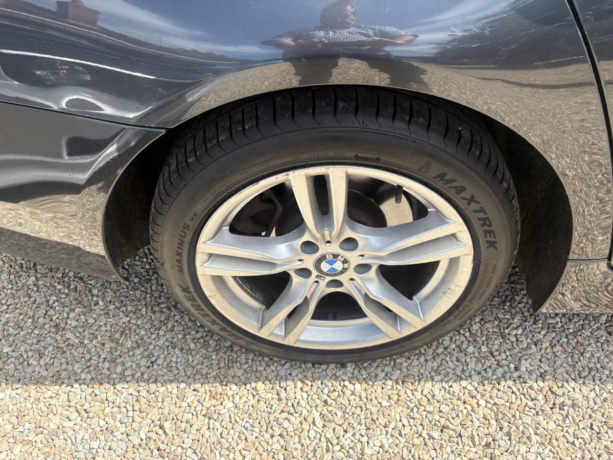BMW 5-Series 2012 , diesel , manual - Image 6