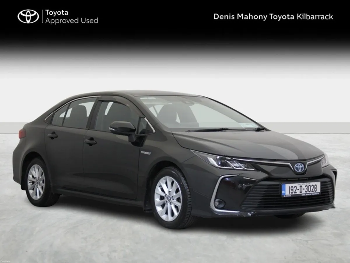 Toyota Corolla HYBRID LUNA SALOON - Image 1