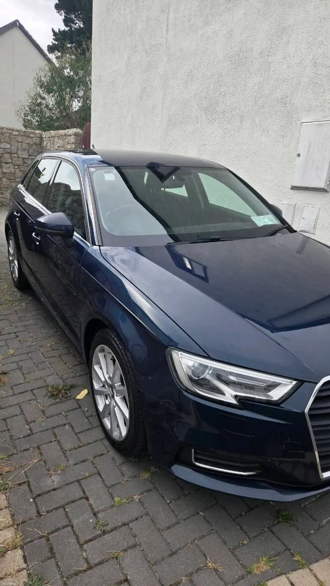 Audi A3 Sportback 1.6TDI 116HP DieselManual - Image 2