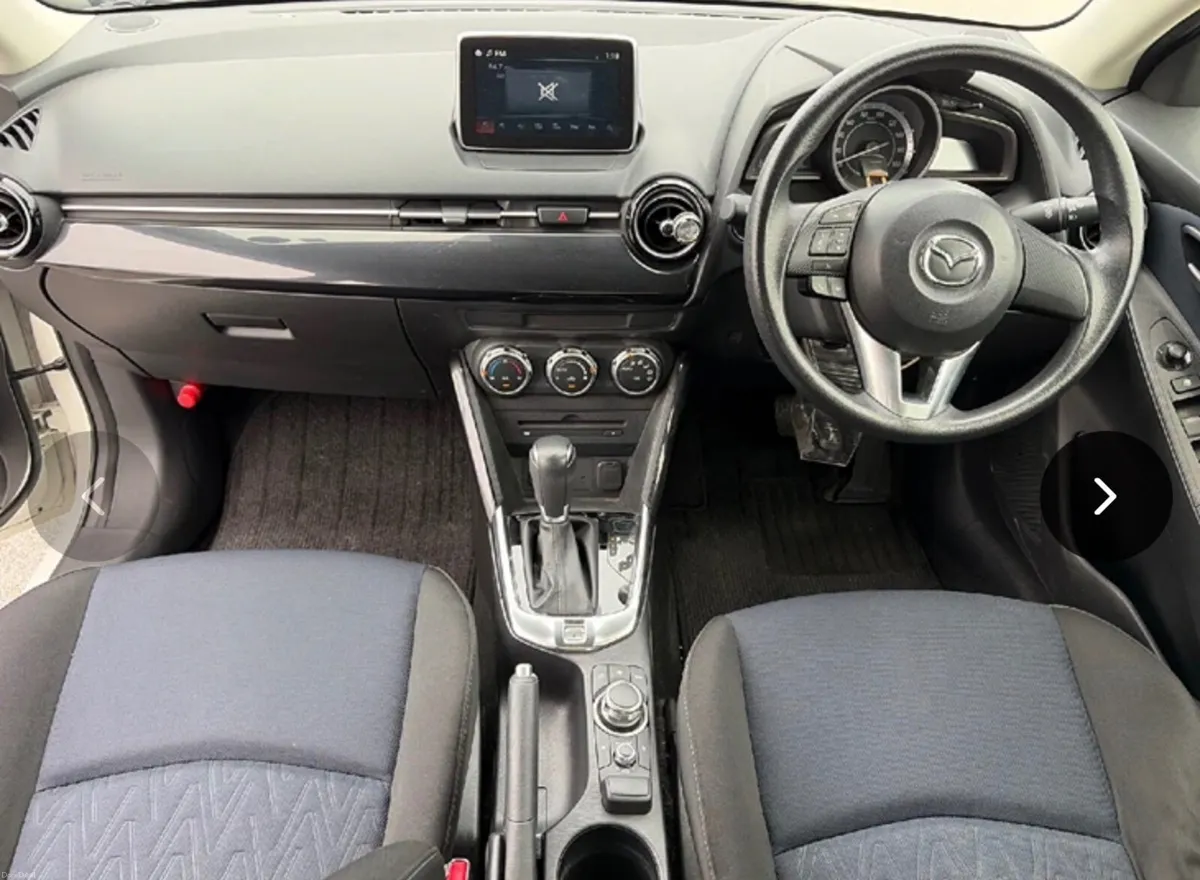 🔵 Mazda Demio/2 1.3 Petrol Automatic Low Km - Image 6