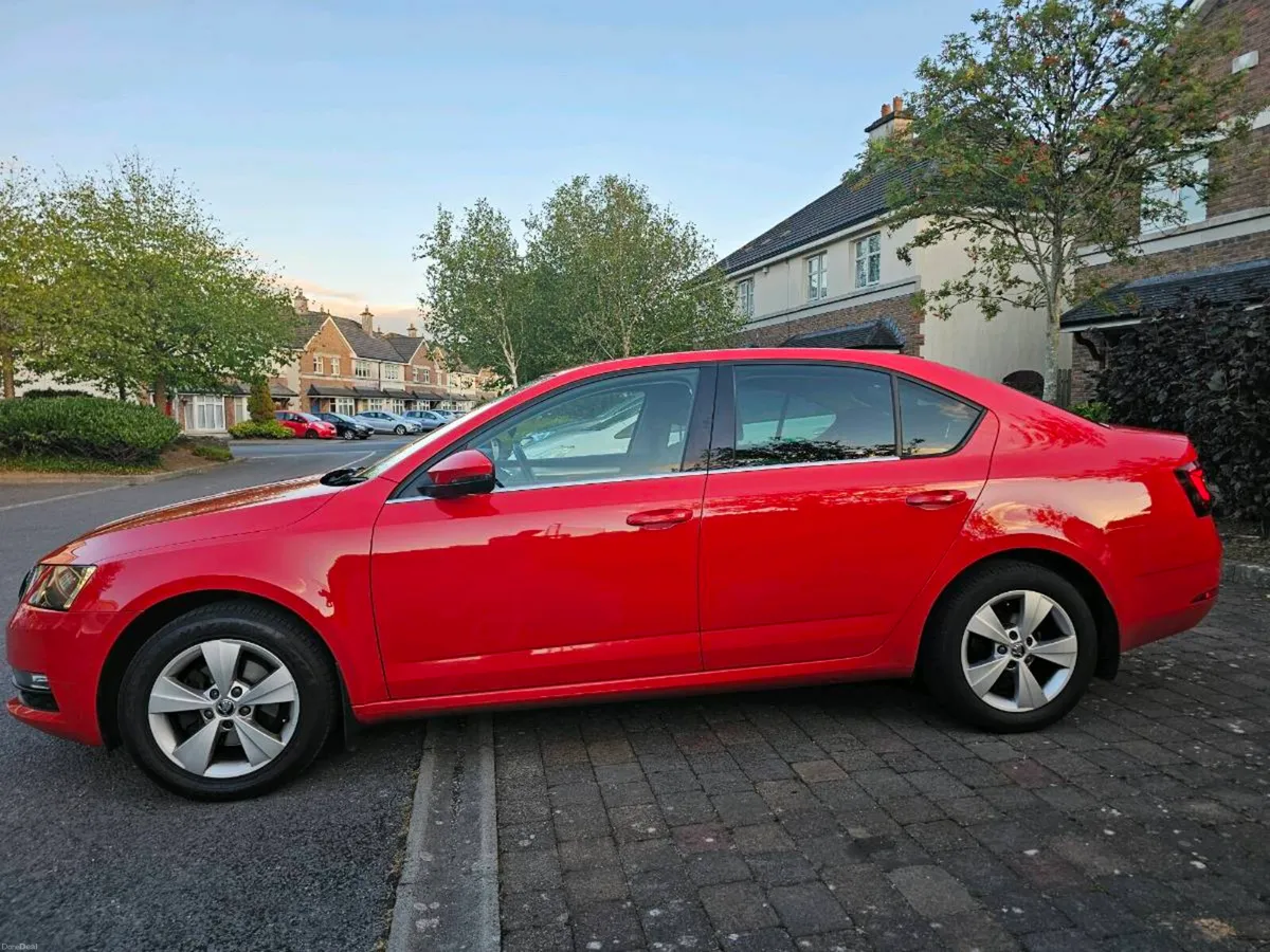 2019 Škoda Octavia 1L TSI Well maintained. - Image 6