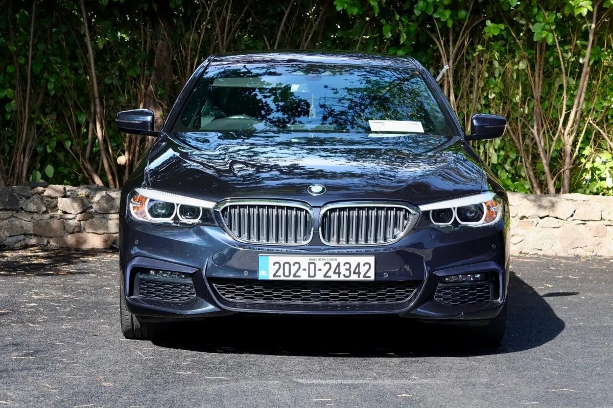 BMW 5-Series 530e M Sport - Plug in hybrid - - Image 4