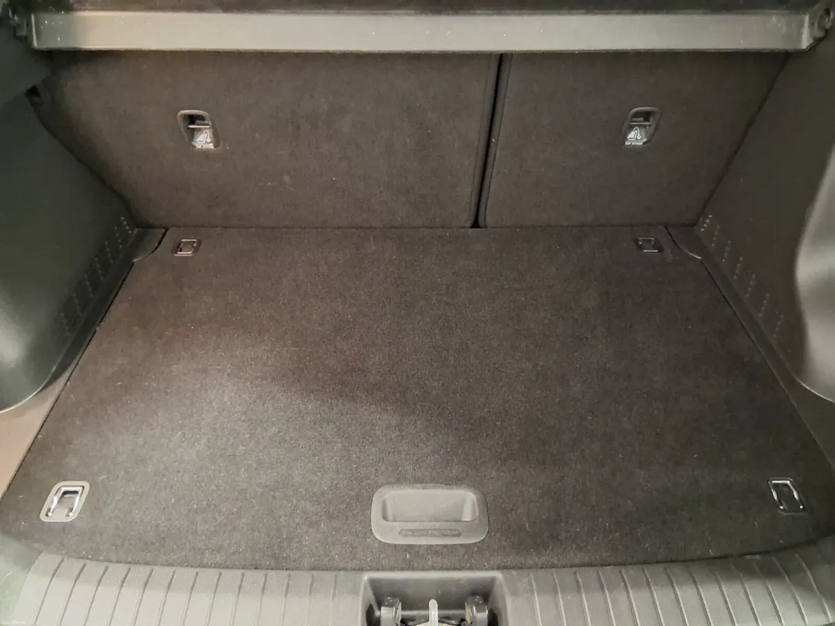 2019 Hyundai Kona , Kauai Executive ,NCT 04/27 - Image 6