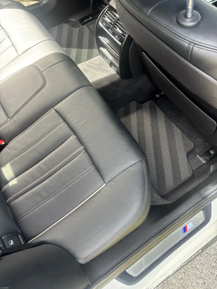 BMW 520D M-Sport - Image 6