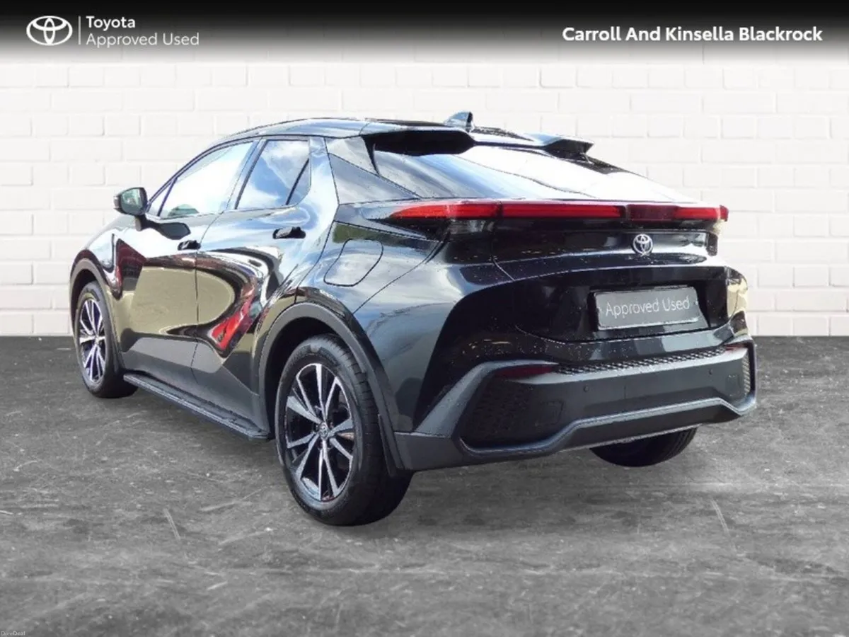 Toyota C-HR Phev Sport - Image 2