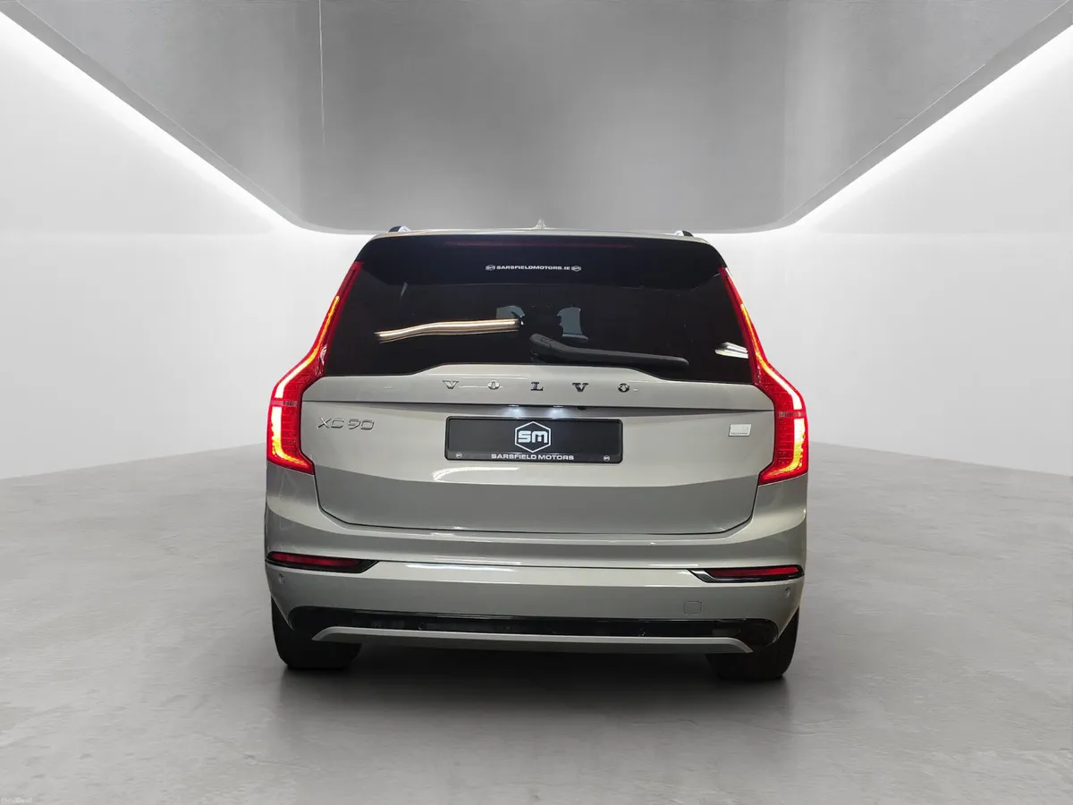 2023 VOLVO XC90 2.0 T8 ULTIMATE AWD. - Image 5