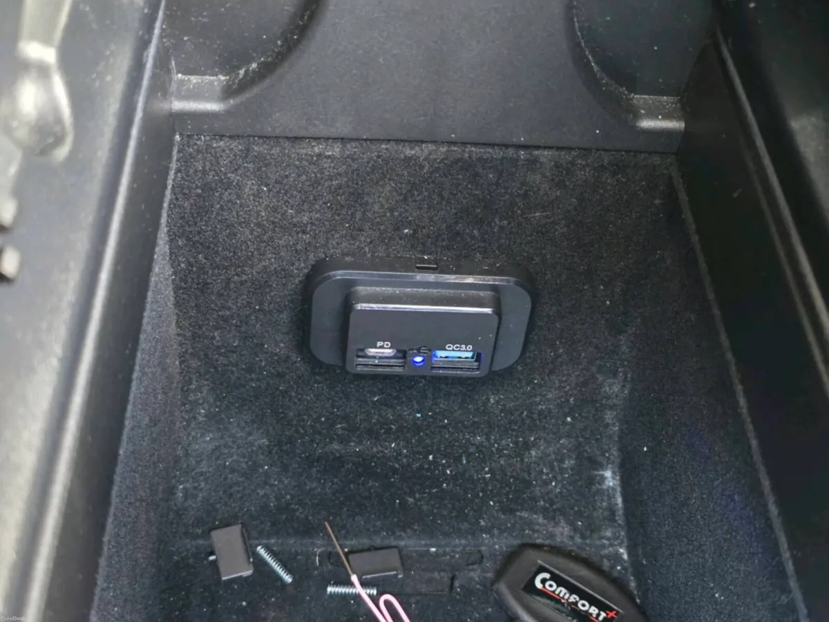 Mercedes-Benz E250 2012 - Image 6