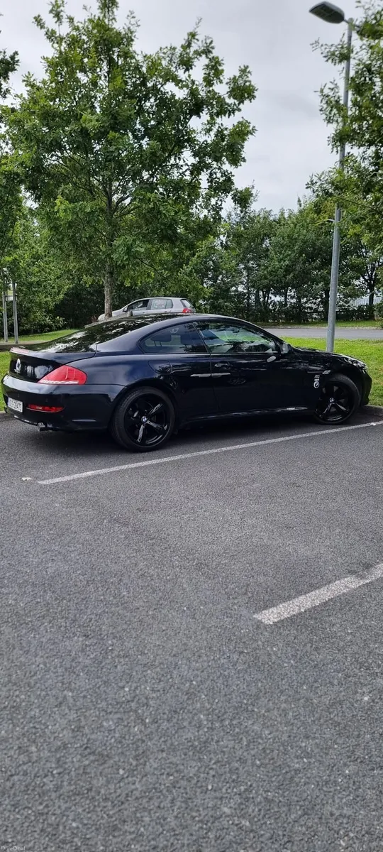 BMW 6-Series 2010 - Image 4