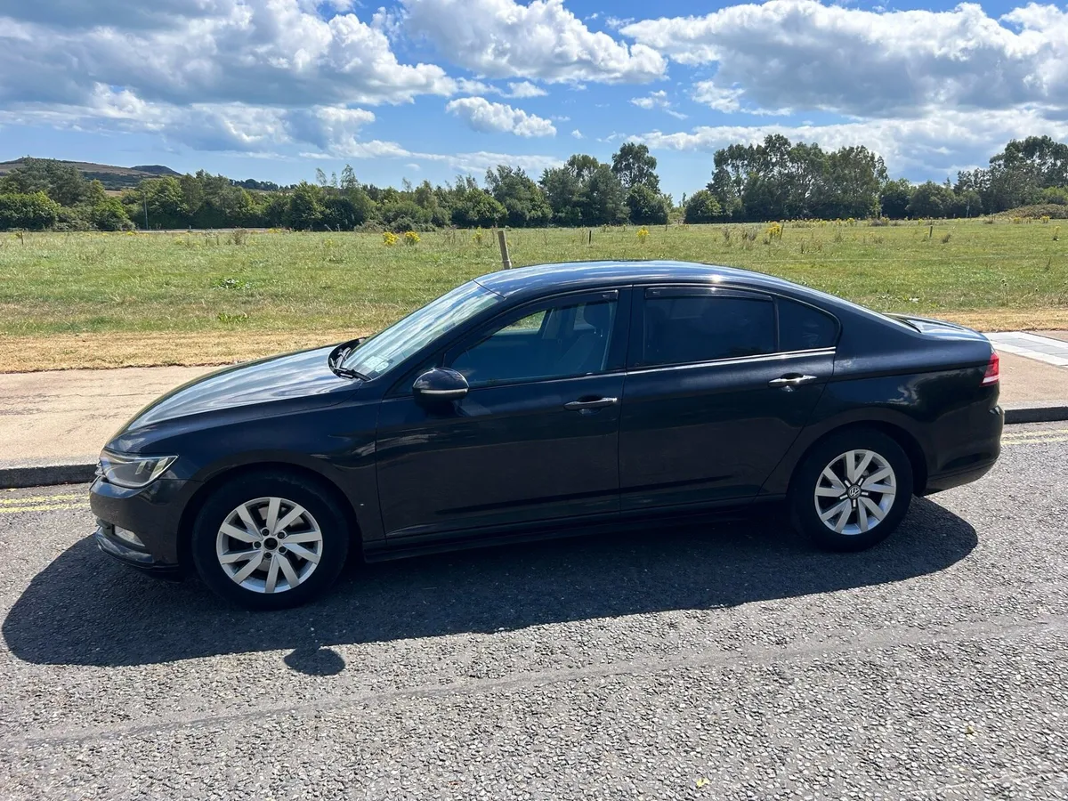 Volkswagen Passat 2016 - Image 6