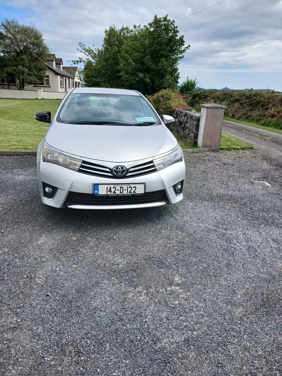Toyota Corolla - Image 2