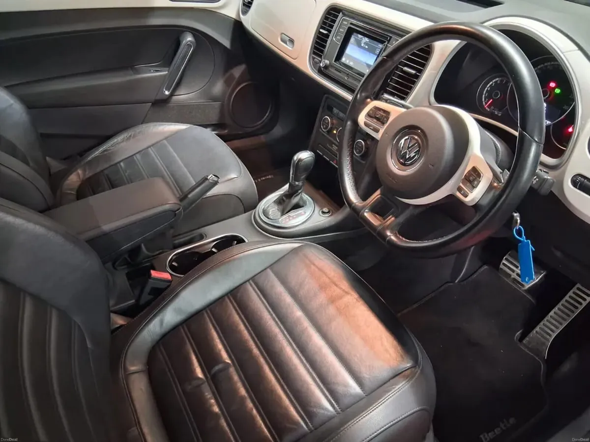 2013 Vw Beetle ,Leather, Nct 05/27, Auto. - Image 6