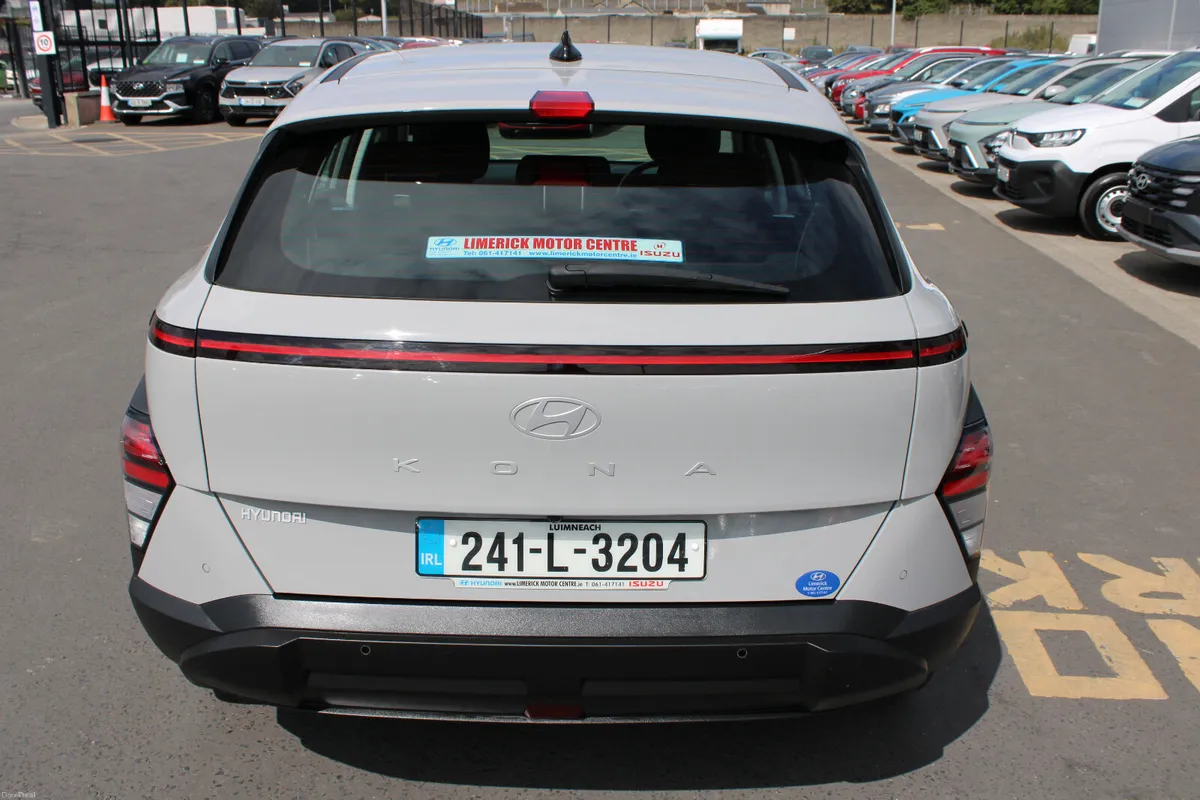 Hyundai KONA 2024 - Image 4