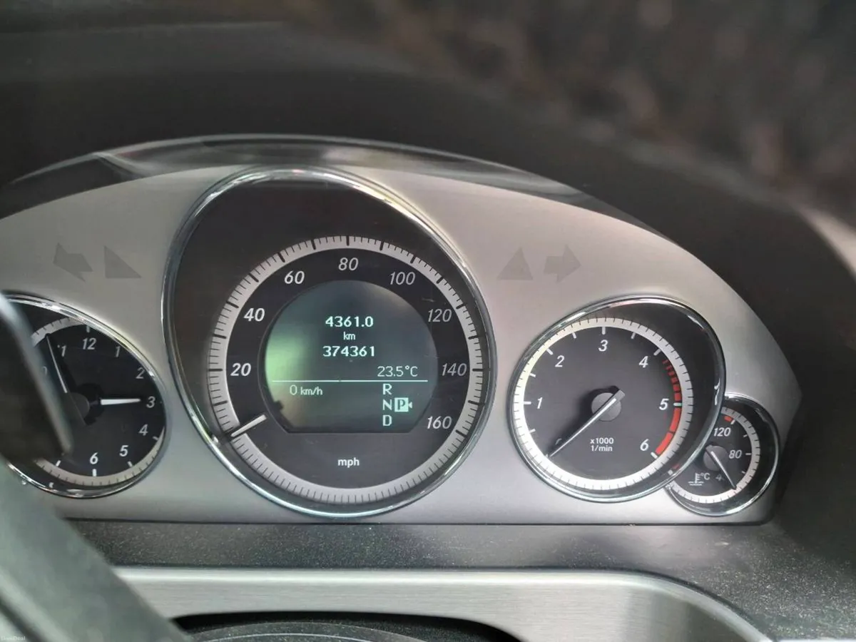 Mercedes E250 CDI Estate - Image 2
