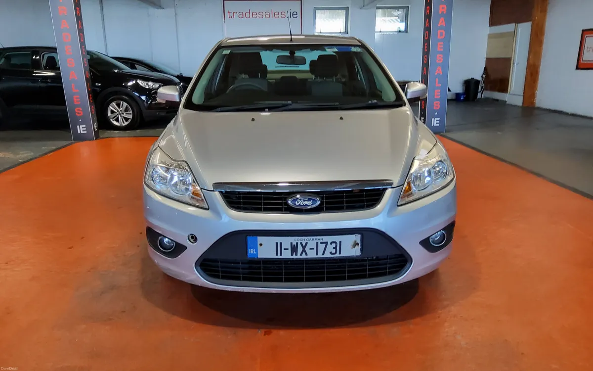 Ford Focus 2011 - Image 2