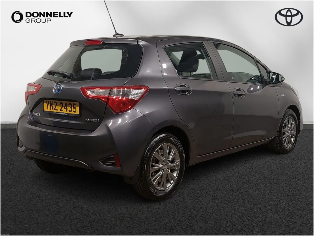 Toyota Yaris Hatchback Icon - Image 4