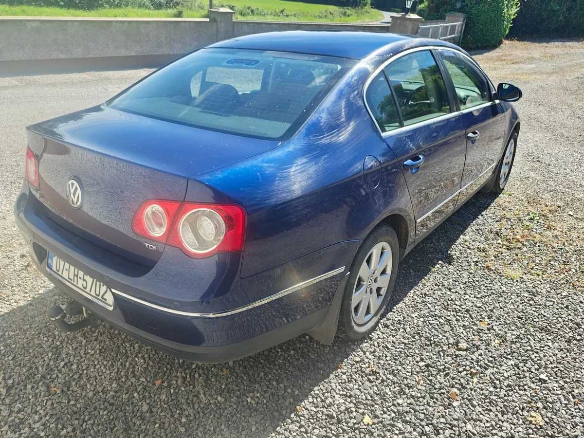 Volkswagen Passat 2007 - Image 3